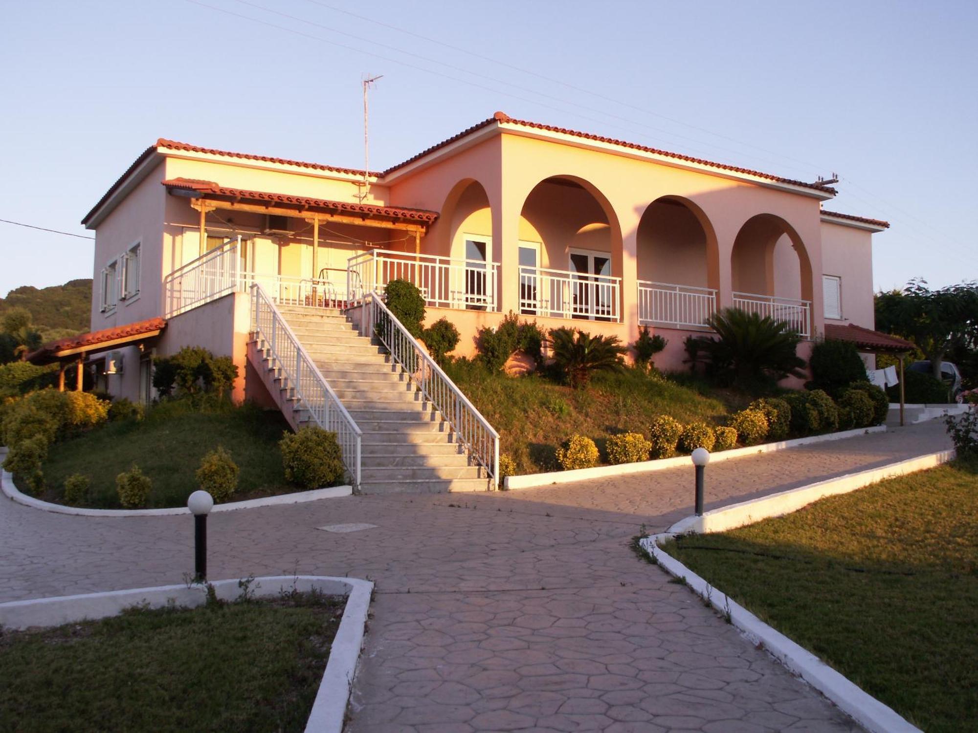 Kastro Beach Hotel Екстер'єр фото